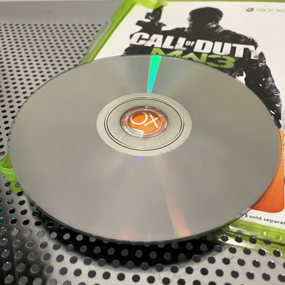 Call of Duty: Modern Warfare 3 (Xbox 360, 2011) - CIB - Picture 4 of 4